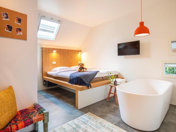 Bunk Hotel Amsterdam : photo 1 de la chambre chambre superposée super Épique