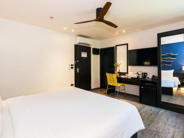 Marina Sands Resort : photo 2 de la chambre chambre lit king-size supérieure