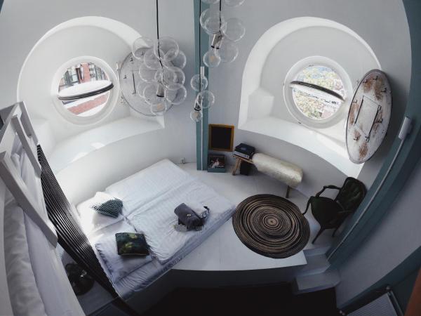 Hostel ROOM Rotterdam : photo 4 de la chambre studio avec terrasse