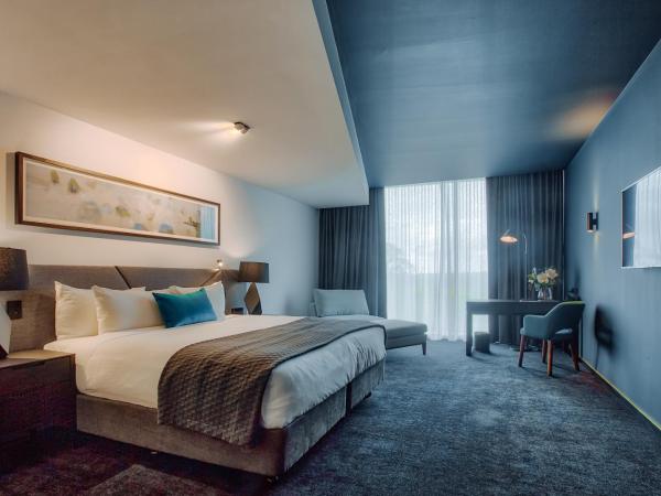 Eatons Hill Hotel : photo 1 de la chambre chambre lit king-size deluxe