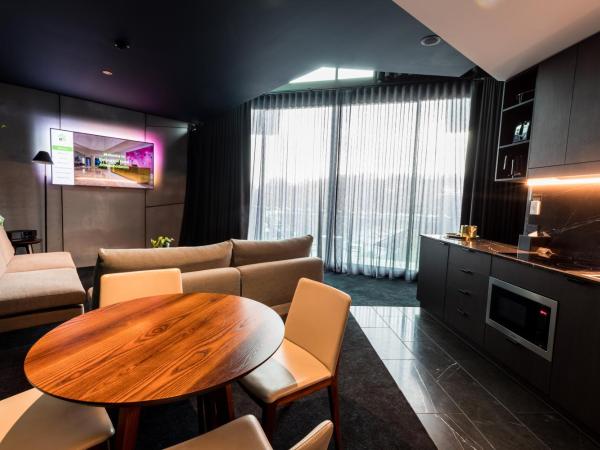 Eatons Hill Hotel : photo 9 de la chambre penthouse