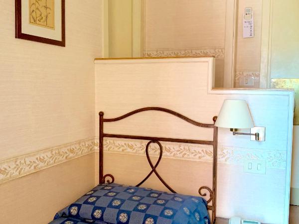 Hotel La Calcina : photo 6 de la chambre chambre simple