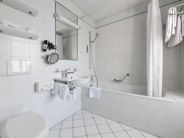 Grand Hotel et Centre Thermal d'Yverdon-les-Bains : photo 6 de la chambre chambre heritage familiale