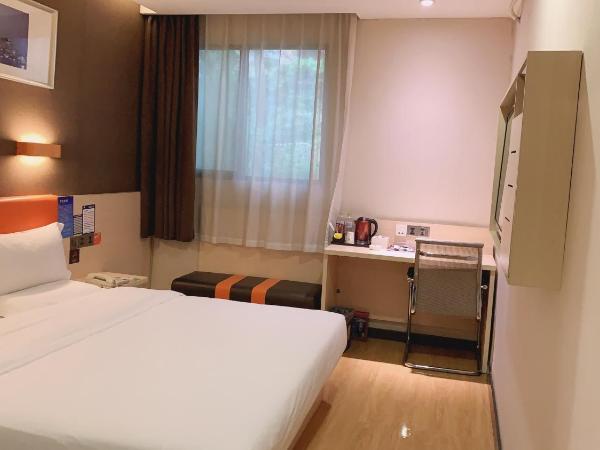 7Days Premium Chongqing Airport Light Rail Huixing Station Branch : photo 1 de la chambre chambre double deluxe