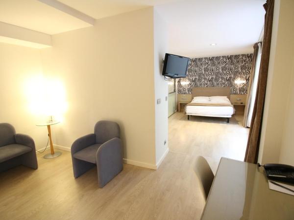 Hotel Alda San Carlos : photo 4 de la chambre chambre familiale