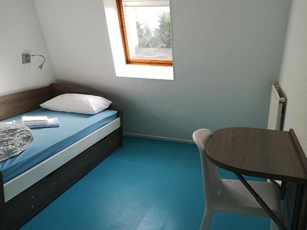 AUBERGE DE JEUNESSE D'ORLEANS : photo 1 de la chambre chambre simple avec salle de bains privative