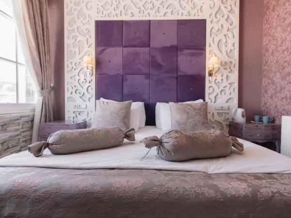 Pamukkale Melrose Viewpoint Suites : photo 3 de la chambre chambre double ou lits jumeaux confort - vue sur travertin