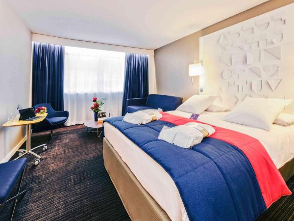 Mercure Rennes Centre Parlement : photo 1 de la chambre chambre double deluxe avec canapé-lit - côté jardin