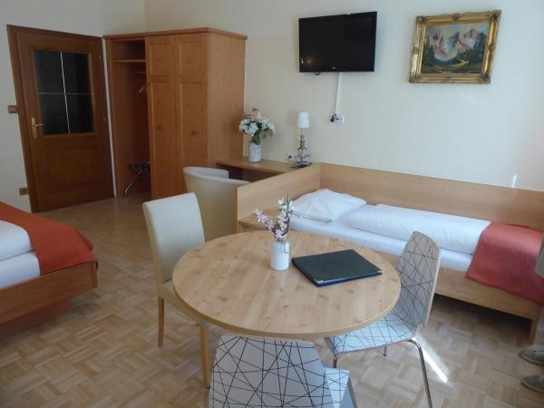 Adlerhof : photo 7 de la chambre chambre quadruple