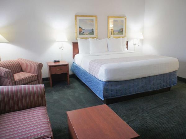 La Quinta Inn by Wyndham Ft. Lauderdale Tamarac East : photo 1 de la chambre chambre lit king-size exécutive