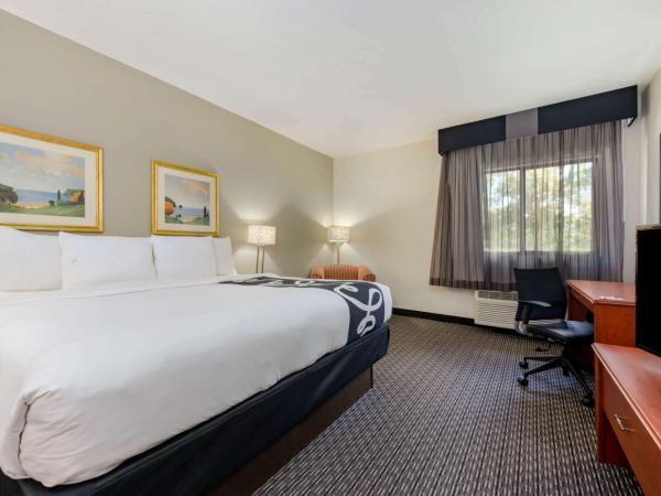 La Quinta Inn by Wyndham Ft. Lauderdale Tamarac East : photo 2 de la chambre chambre lit king-size
