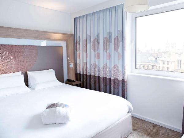 Novotel London Waterloo : photo 1 de la chambre suite exécutive avec lit king-size