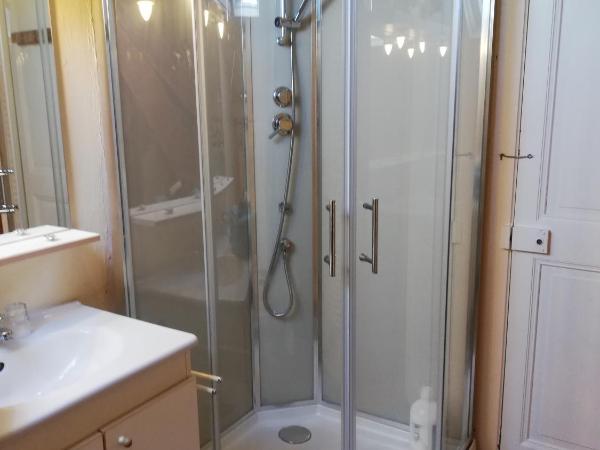 La Chambre d'hôte de Chris : photo 8 de la chambre chambre double Économique