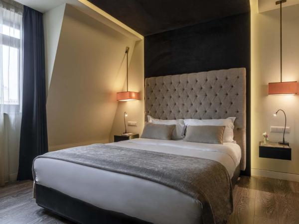 9Hotel Mercy : photo 6 de la chambre chambre double club