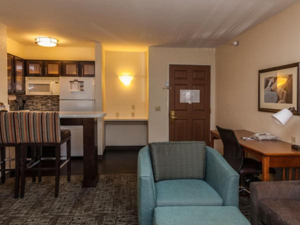 Staybridge Suites Colorado Springs North, an IHG Hotel : photo 8 de la chambre suite 1 chambre lit king-size