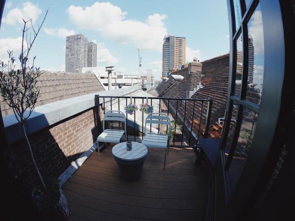 Hostel ROOM Rotterdam : photo 5 de la chambre studio avec terrasse