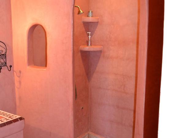 Riad Dar Bergui : photo 5 de la chambre chambre double avec terrasse