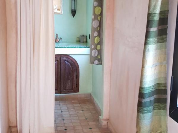 Riad Dar Bergui : photo 5 de la chambre chambre double supérieure