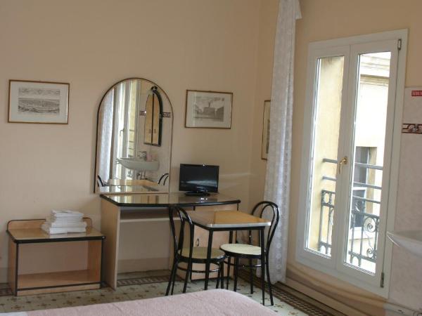 Hotel Panorama Bologna Centro : photo 5 de la chambre chambre double avec salle de bains commune