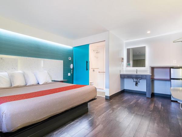 Solo Motel Broadway : photo 1 de la chambre chambre lit king-size