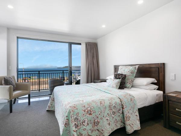 Acacia Lake View Motel : photo 4 de la chambre studio avec vue sur lac