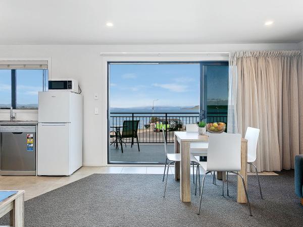 Acacia Lake View Motel : photo 3 de la chambre chambre familiale - vue sur lac