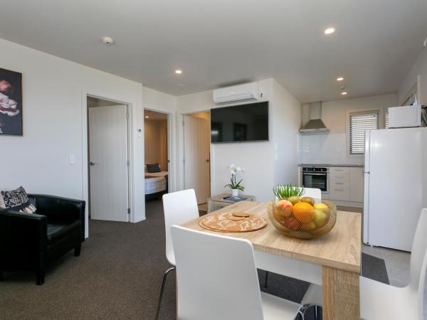 Acacia Lake View Motel : photo 9 de la chambre chambre familiale - vue sur lac