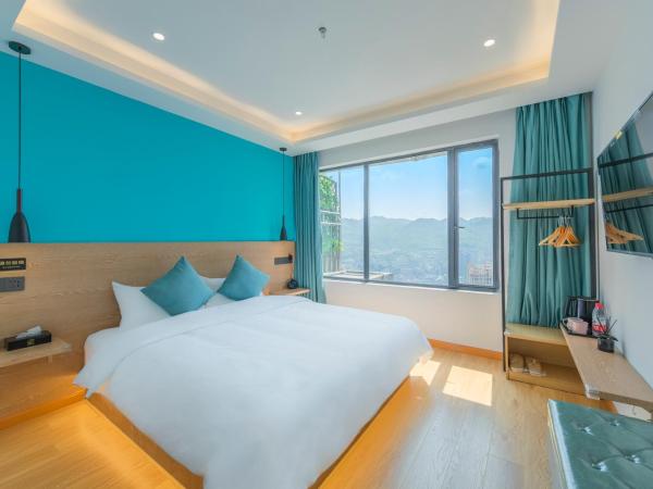 Yunqi River View Terrace Hotel : photo 2 de la chambre chambre double deluxe avec douche