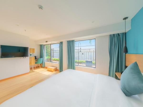 Yunqi River View Terrace Hotel : photo 7 de la chambre chambre double deluxe avec balcon