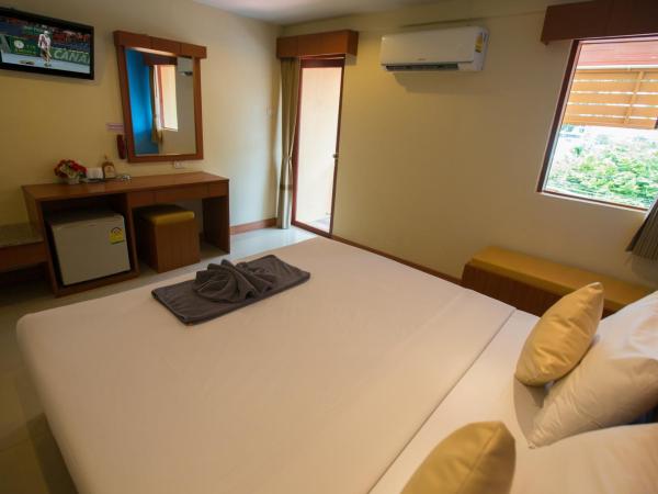 Twin Palms Resort Pattaya, SHA Extra Plus Certified : photo 4 de la chambre chambre double standard