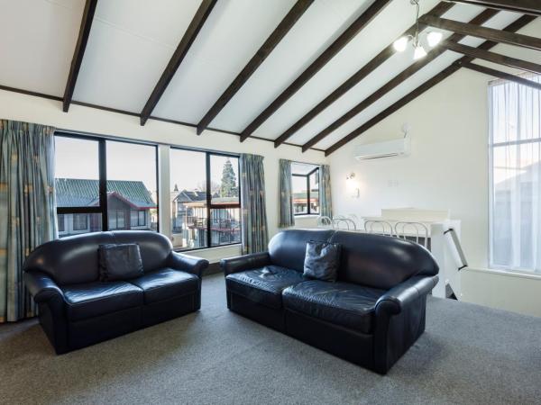 755 Regal Court Motel : photo 8 de la chambre appartement 2 chambres