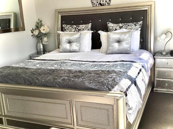 Kurrajong House : photo 2 de la chambre  rose cottage with no breakfast