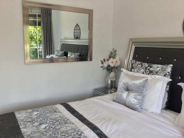 Kurrajong House : photo 5 de la chambre  rose cottage with no breakfast