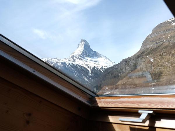 Artist Apartments & Hotel Garni : photo 5 de la chambre appartement 2 chambres avec vue sur le cervin