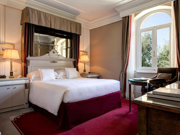Hotel Regency - Small Luxury Hotels of the World : photo 1 de la chambre chambre familiale
