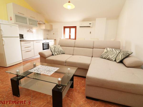 Old Town Rooms and Apartment : photo 3 de la chambre appartement 2 chambres