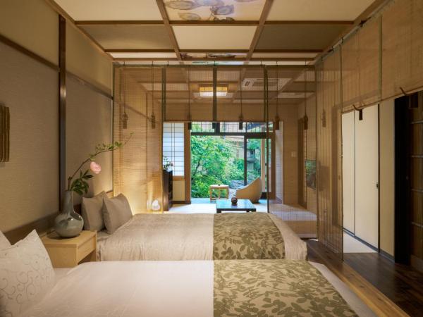 Nazuna Kyoto Nijo-jo : photo 1 de la chambre suite avec baignoire en plein air - réservée aux adultes - vue sur jardin (60 m²)