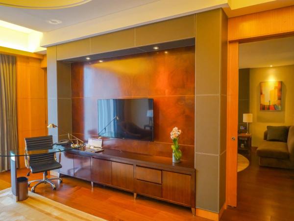 Hyatt Regency Dongguan : photo 4 de la chambre suite lit king-size