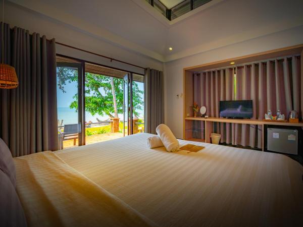 Siam Bay Resort : photo 5 de la chambre bungalow - front de mer