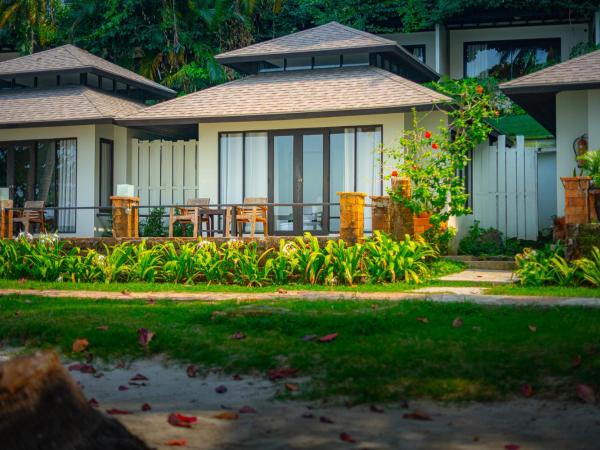 Siam Bay Resort : photo 2 de la chambre bungalow - front de mer