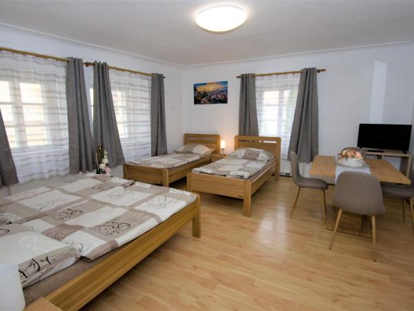 Pension Rosa : photo 1 de la chambre chambre quadruple confort