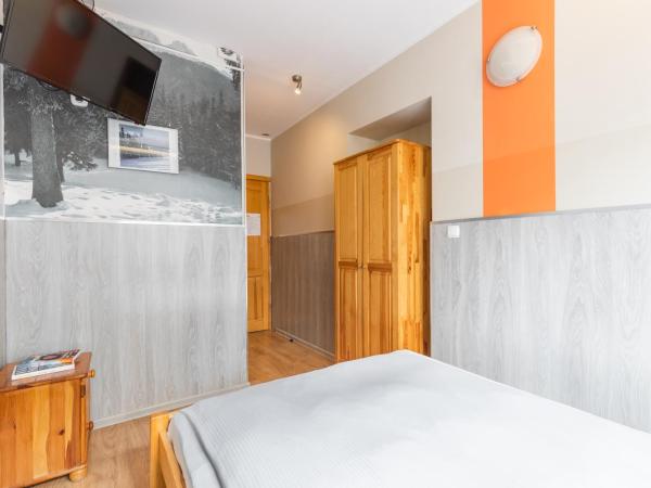 Top Hostel Pokoje Gościnne : photo 4 de la chambre chambre double ou lits jumeaux