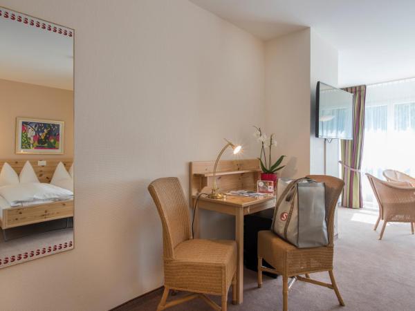 Sunstar Hotel Arosa : photo 5 de la chambre chambre familiale
