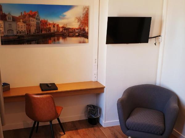 Hotel Asiris : photo 7 de la chambre chambre lits jumeaux