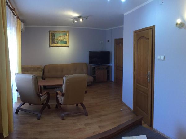 Pensjonat Przy Błoniach : photo 4 de la chambre chambre quadruple