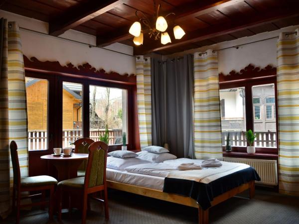 Czarna Willa : photo 2 de la chambre chambre quadruple standard