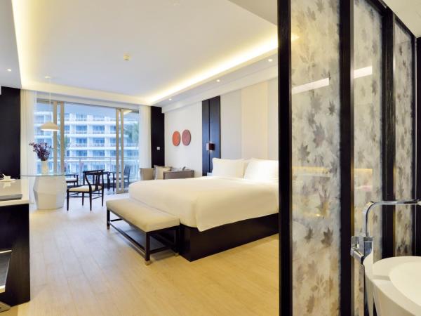 Palace Resort Yalong Bay Sanya : photo 2 de la chambre chambre lit king-size deluxe - vue sur piscine