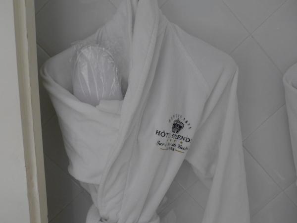 Hotel Splendid : photo 9 de la chambre chambre double standard - vue sur ville