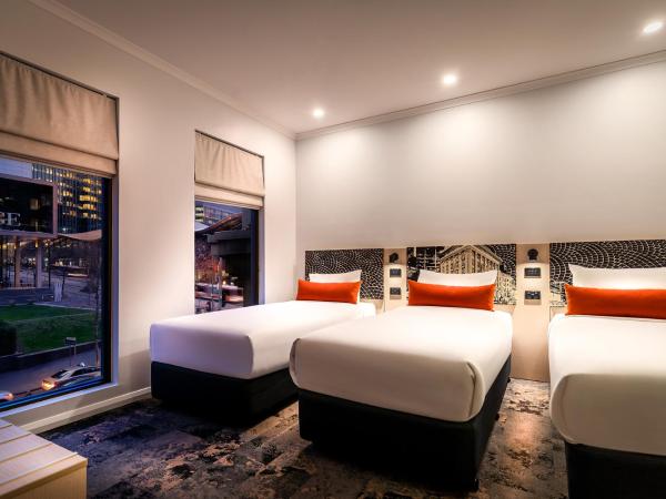 Batman's Hill on Collins : photo 3 de la chambre chambre familiale standard