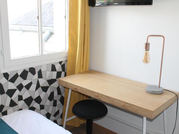 Hôtel Le Blason : photo 2 de la chambre chambre simple